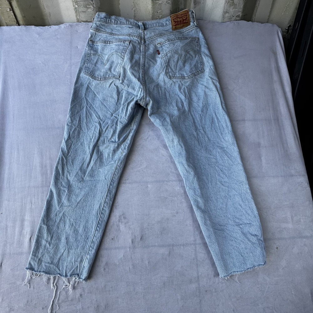 Levi's 501 Jeans Womens 30x26 Blue Denim Frayed Hem Button Fly Everyday Outdoor